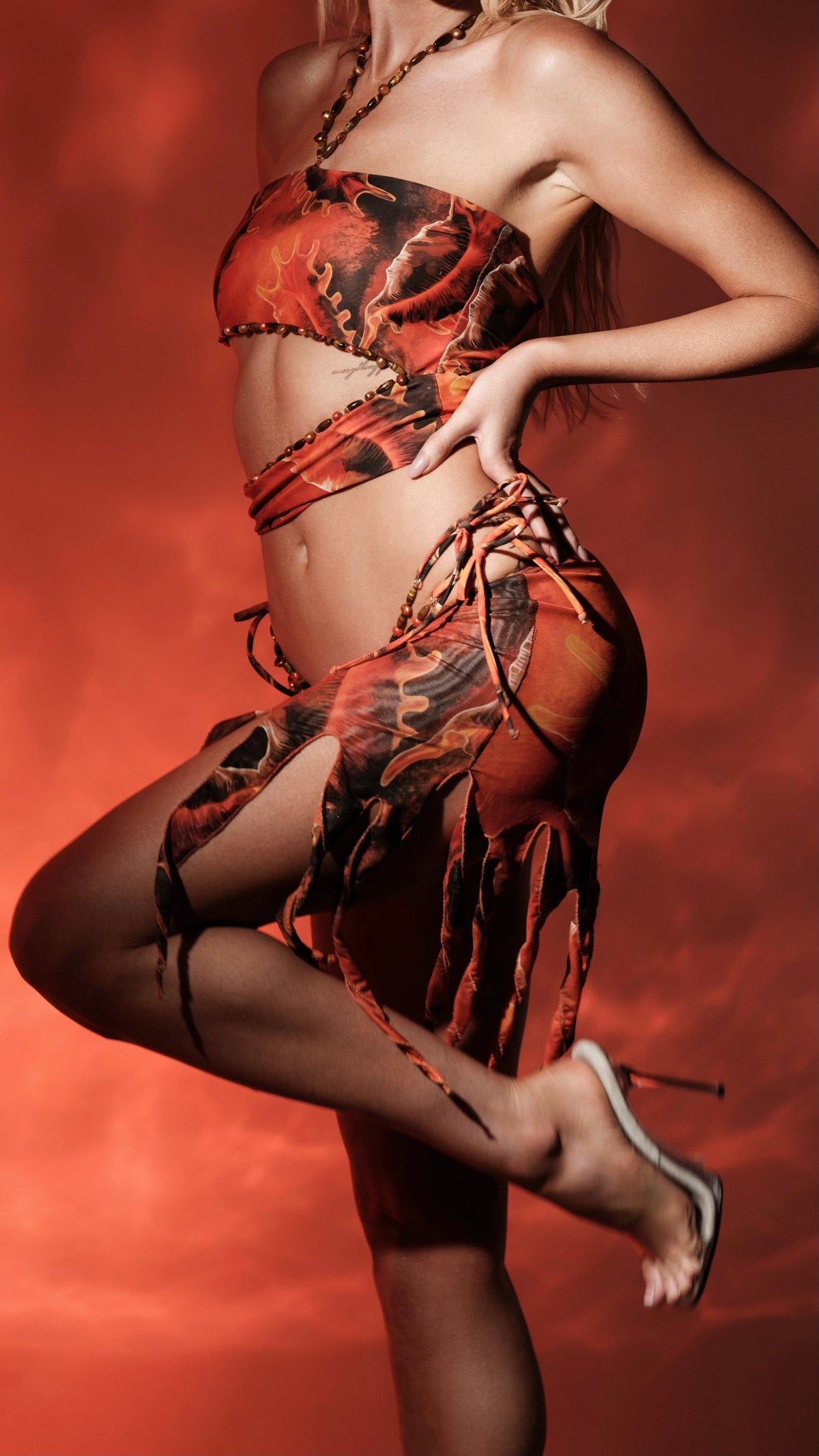 VOLCANTRA SKIRT